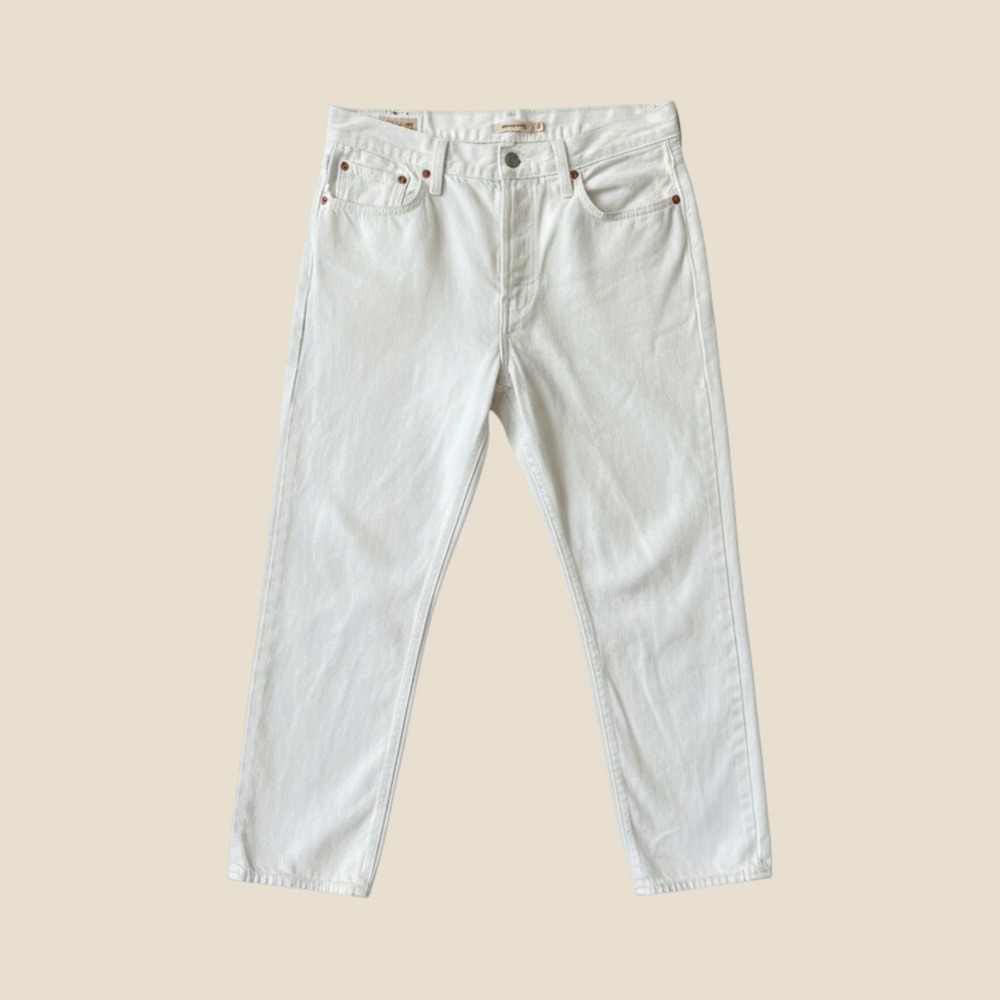 Levi's Wedgie Straight Women 31 White Minimalist High Rise Jeans